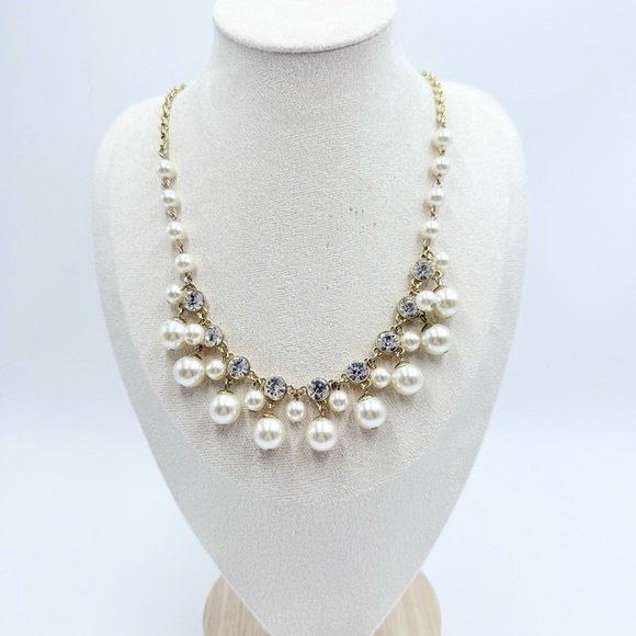 MONET GOLD WITH CLEAR RHINESTONES & FAUX PEARL BIB DESIGN NECKLACE - Picture 1 of 6